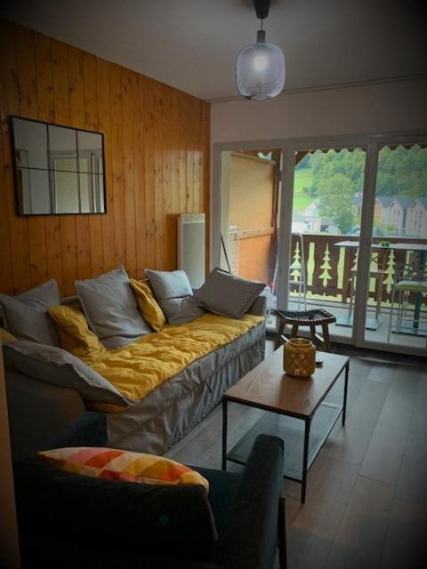 Appartement Tt Confort Au Coeur Des Montagnes Vue Sur Les Montagnes II Wifi Лю-Сен-Совер Екстер'єр фото