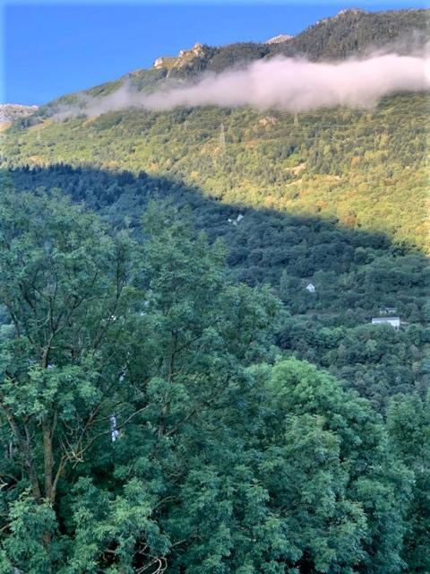 Appartement Tt Confort Au Coeur Des Montagnes Vue Sur Les Montagnes II Wifi Лю-Сен-Совер Екстер'єр фото